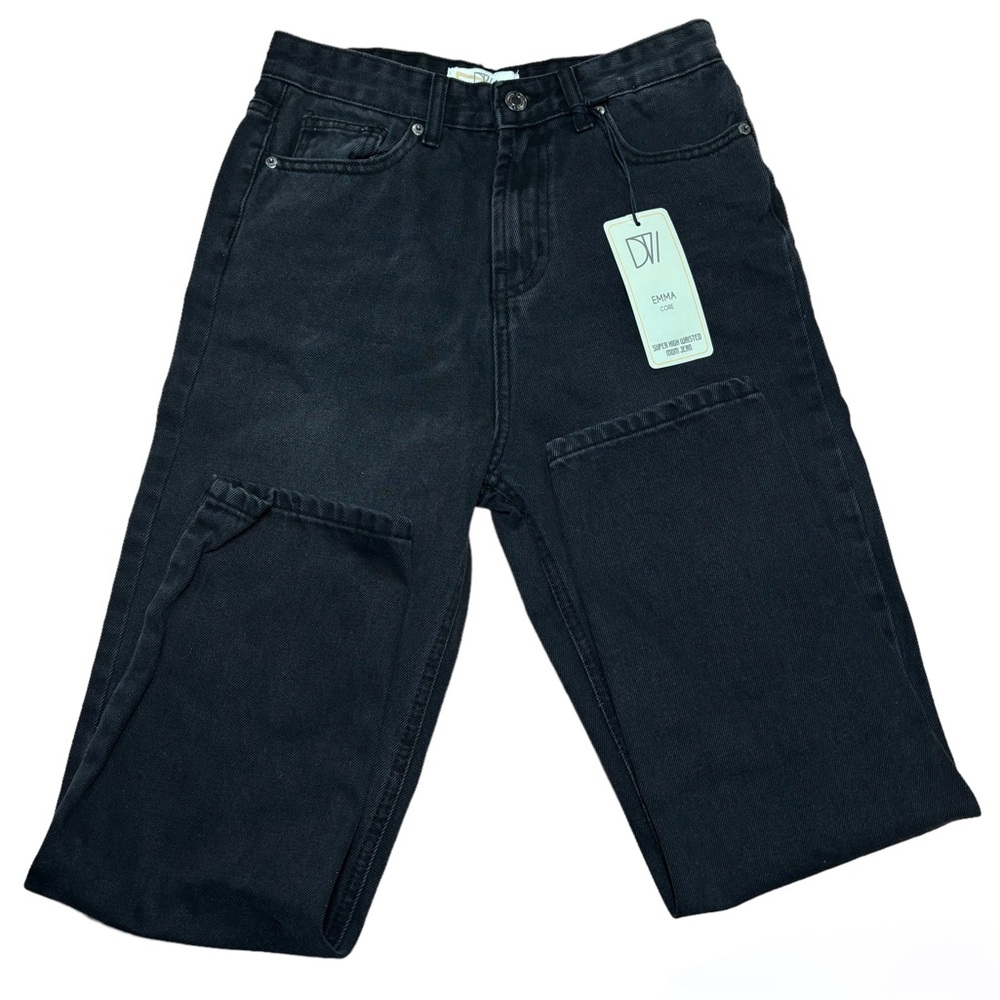 Don't Think Twice super high rise mom jeans in washed black Size 4